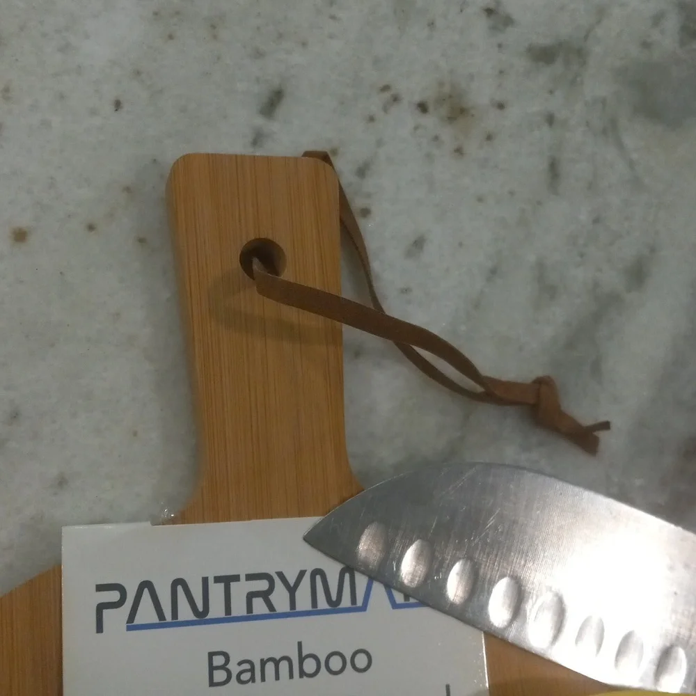 Pantrymate NWT Bamboo Cutting Board 12x9 Cheese Charcuterie Platter Handle Loop